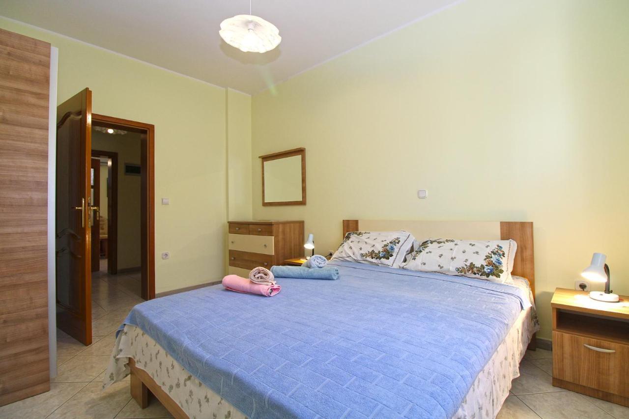 Apartments Veroslava 2159 Pula Bagian luar foto